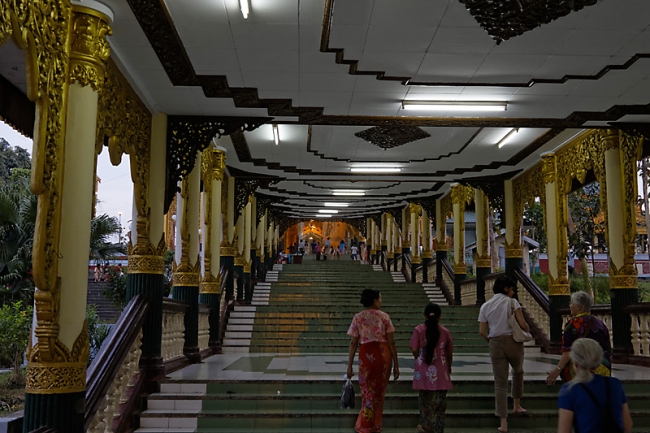 Yangon-Lawka Chantha-001